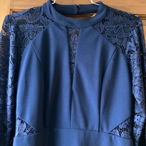 Bebe dress blue evening dress. LACE WITH SLEEVES  SIZE 4